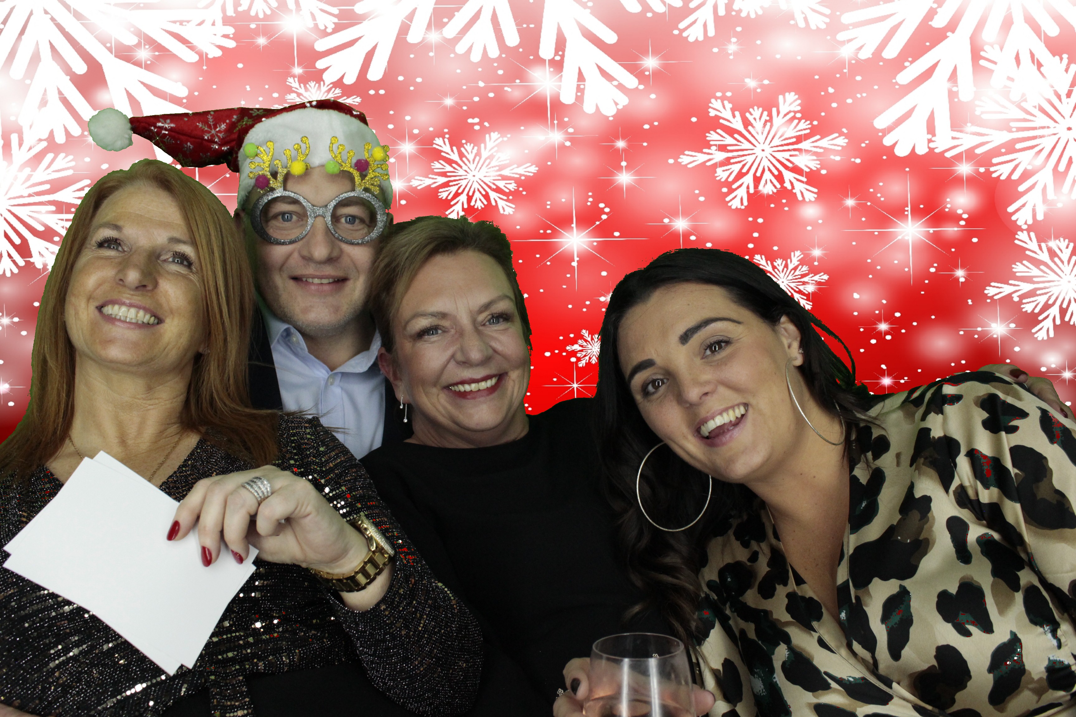 Silvermere Christmas Party | View more photos from the event at gallery.myphotoboothexperience.co.uk/u/MyPhotoBoothExperienceLtd/Silvermere-Christmas-Party-3